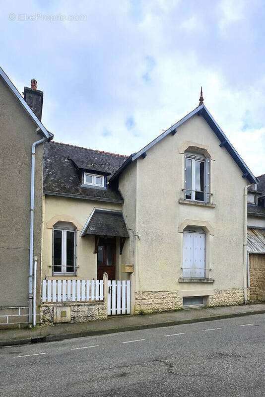Maison à ROSPORDEN