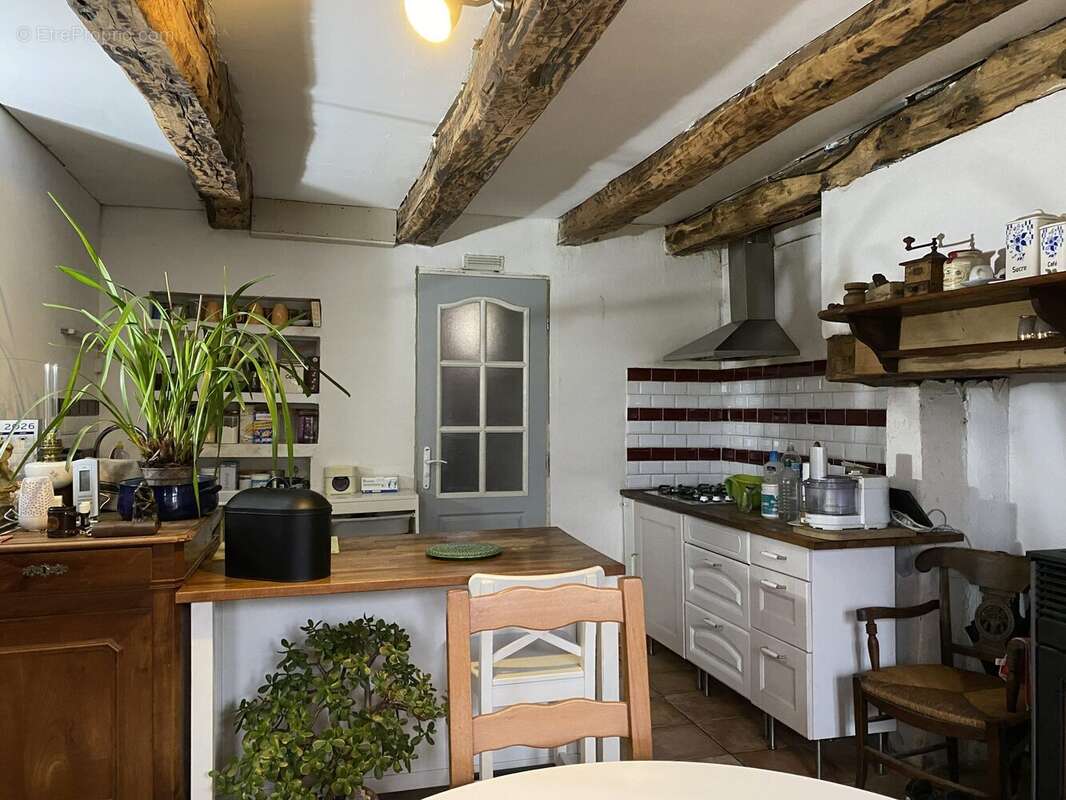 Maison à LA CROISILLE-SUR-BRIANCE