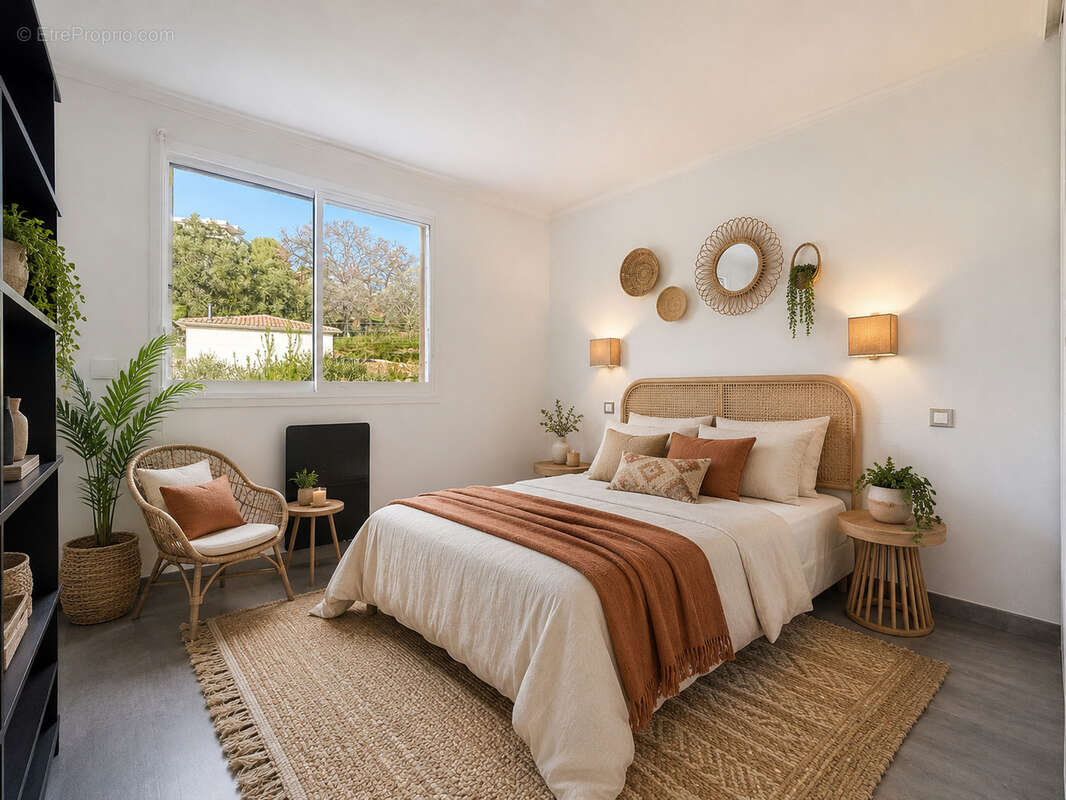 Appartement à SAINT-LAURENT-DU-VAR