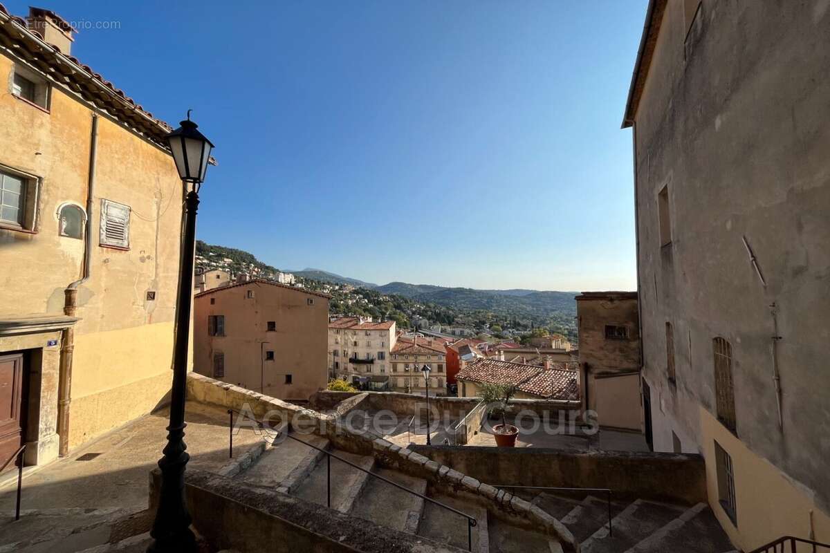 Appartement à GRASSE