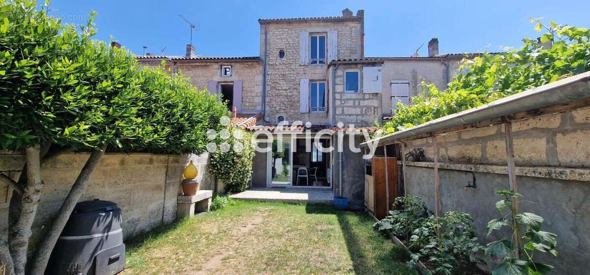Maison à ANGOULEME