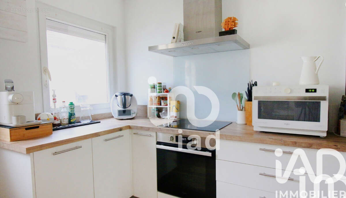 Appartement 63 m² à Magny-Le-Hongre  - photo 2