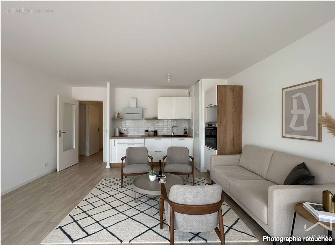 Appartement à LA MEZIERE