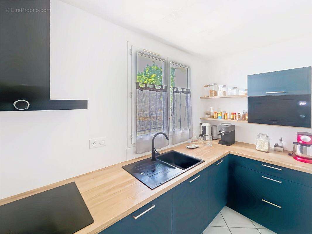  Appartement Duplex 2 Chambres avec Jardin Privatif  Proche Écoles, Commerces, Centre Commercial et Toutes Commodités - photo 5