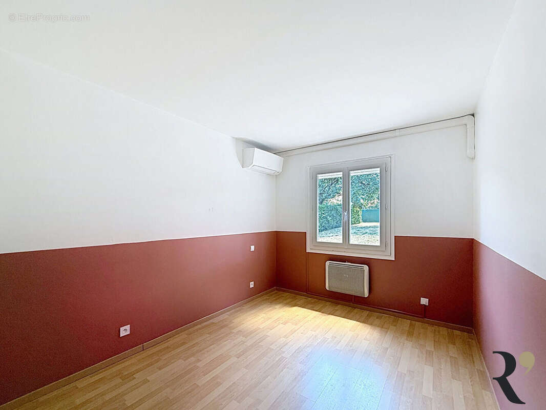 Maison à SAINTE-FOY-D&#039;AIGREFEUILLE