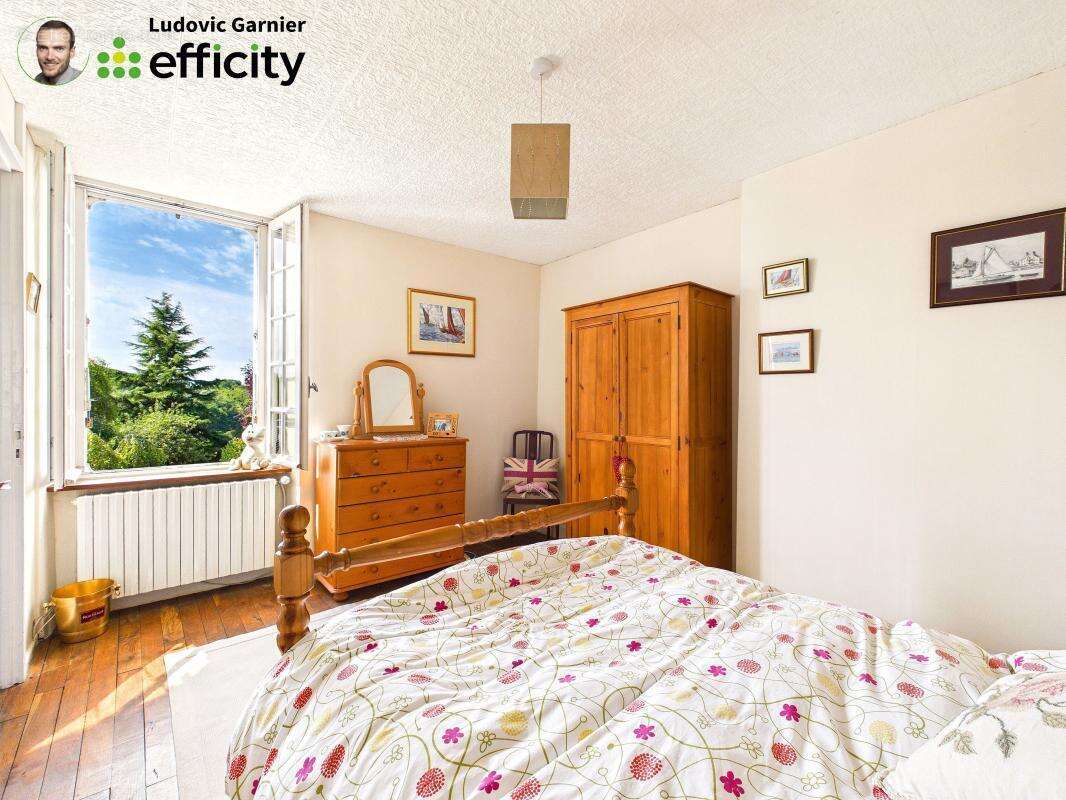 Maison 136 m² à Saint-Clement-Rancoudray  - photo 11