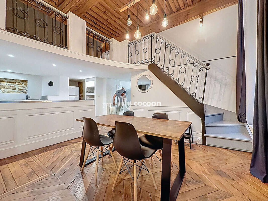 Appartement à LYON-1E