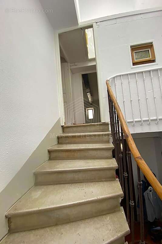 Appartement à SAINT-LAURENT-DE-CERDANS