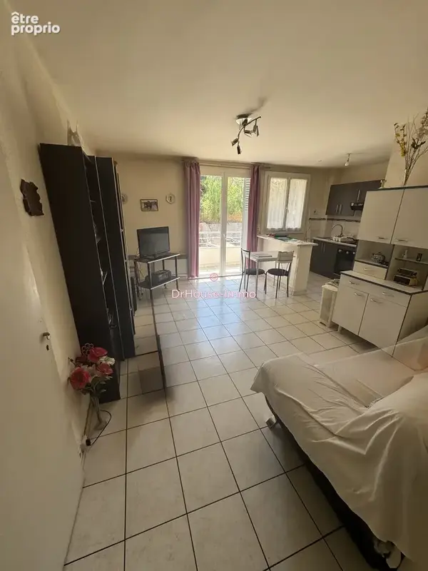 Appartement 53 m² à Marseille-4e  - photo 2