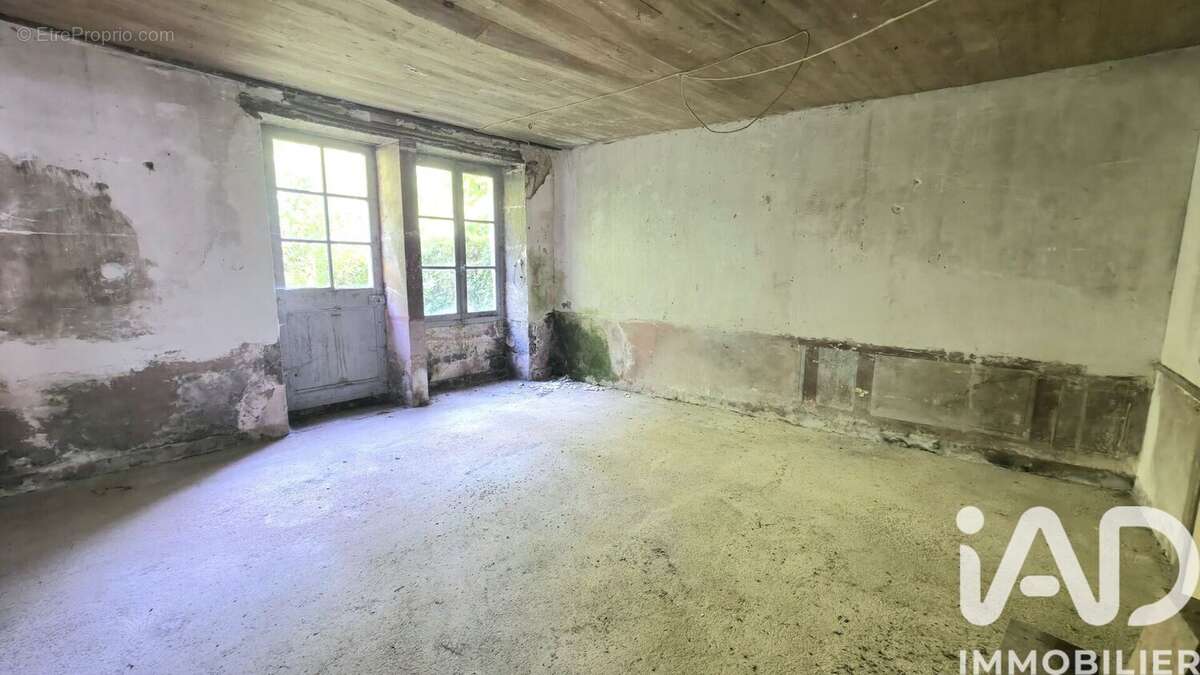 Photo 3 - Maison à ARC-EN-BARROIS