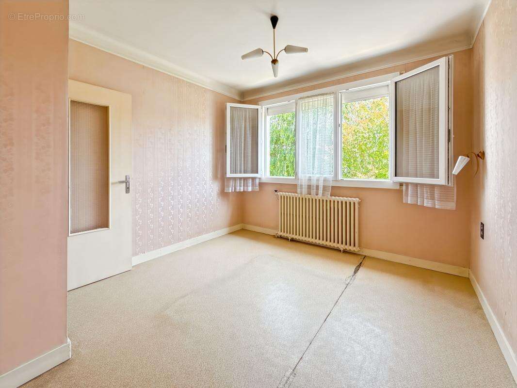 Maison à COULOUNIEIX-CHAMIERS