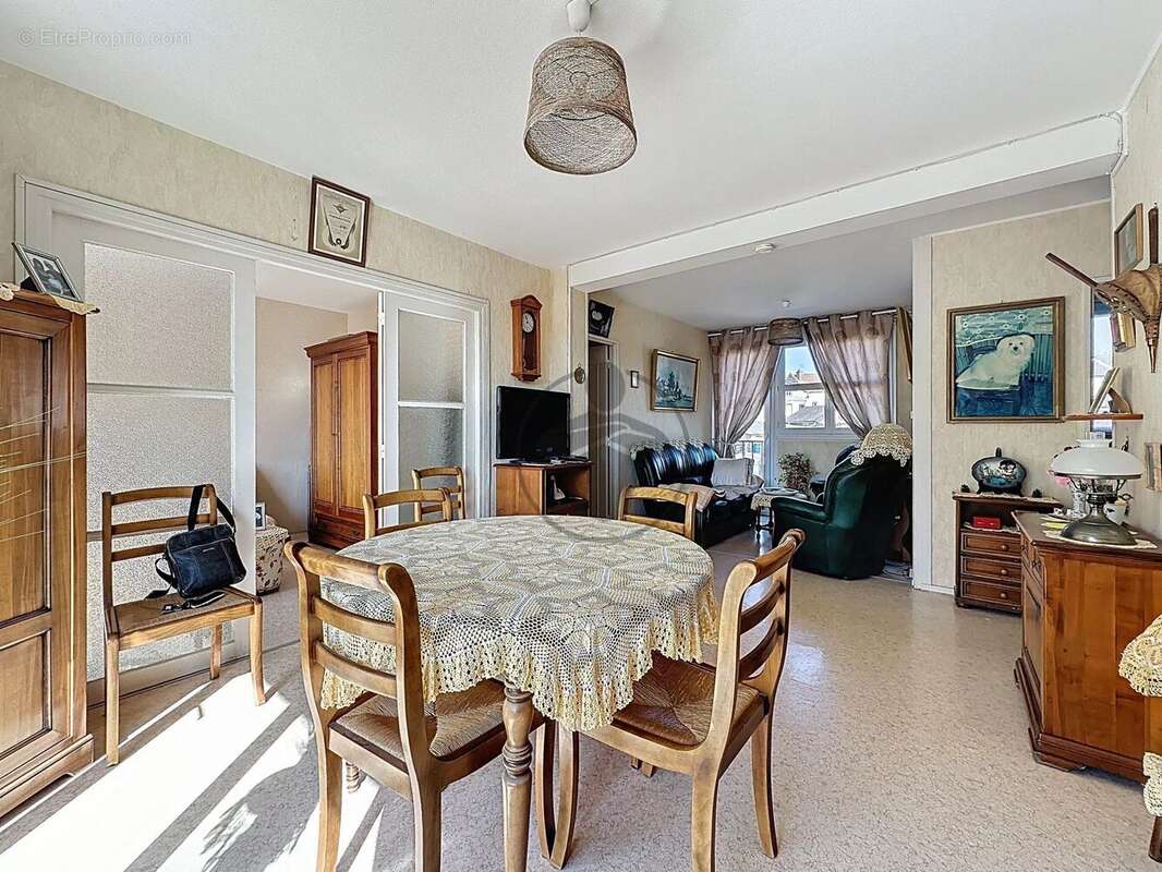 Appartement à SAINT-QUENTIN