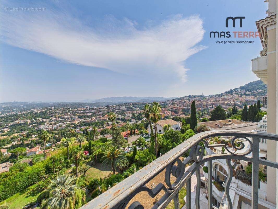 Appartement à GRASSE