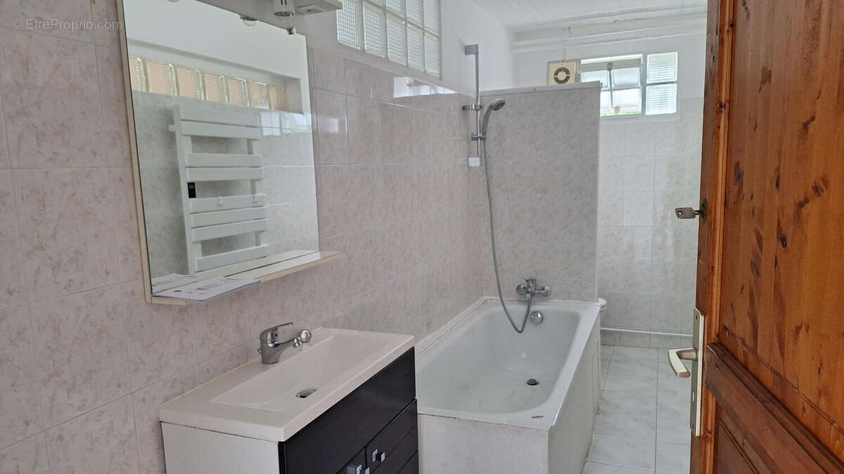 20250902_141220 - Maison à PIEGUT-PLUVIERS