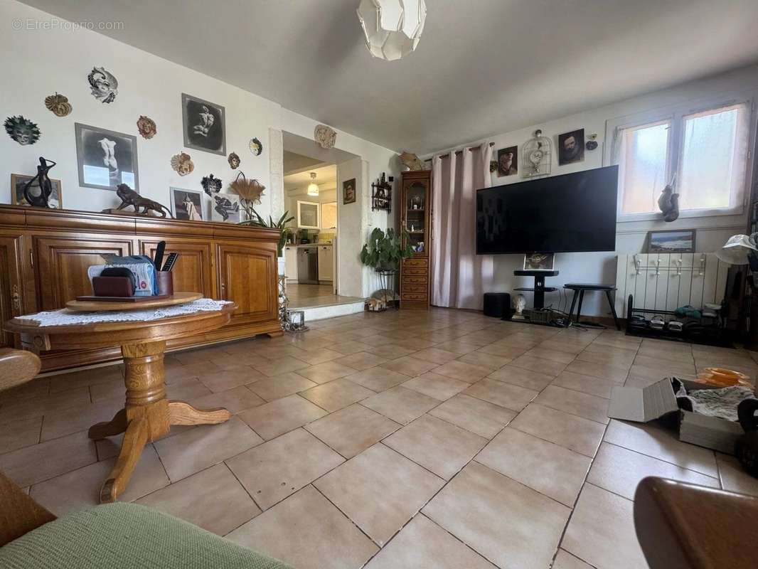 Maison à SIX-FOURS-LES-PLAGES