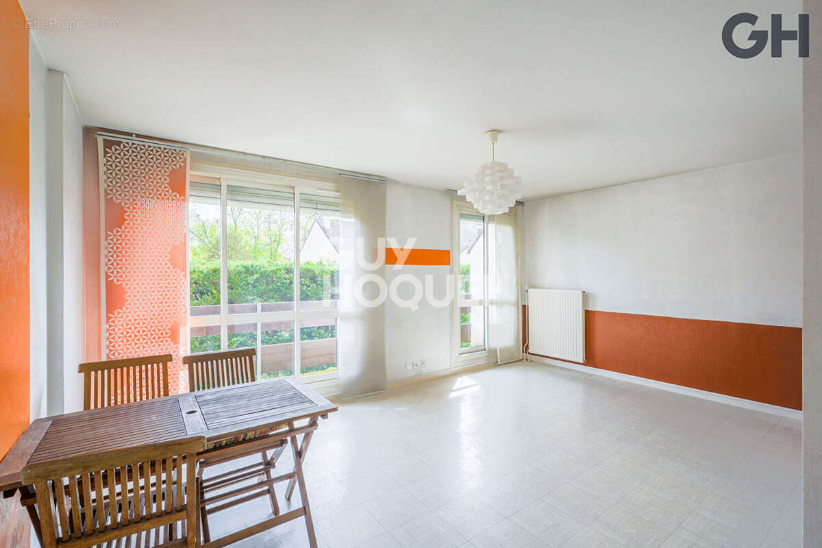 Appartement à SOISY-SUR-SEINE