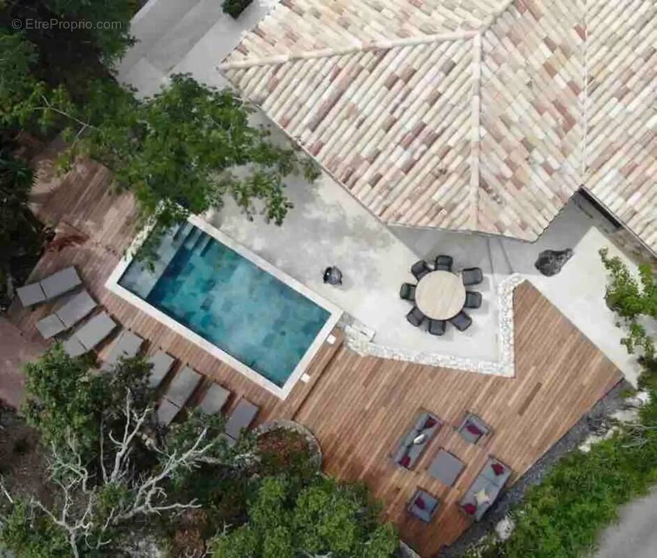 Maison à PORTO-VECCHIO