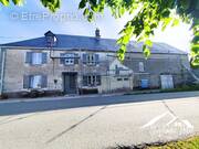Photo 1 - Maison à LA COURTINE