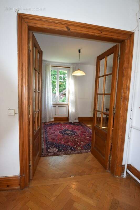 Maison bourgeoise des années 30 - Jardin de plus de 20 ares - photo 8