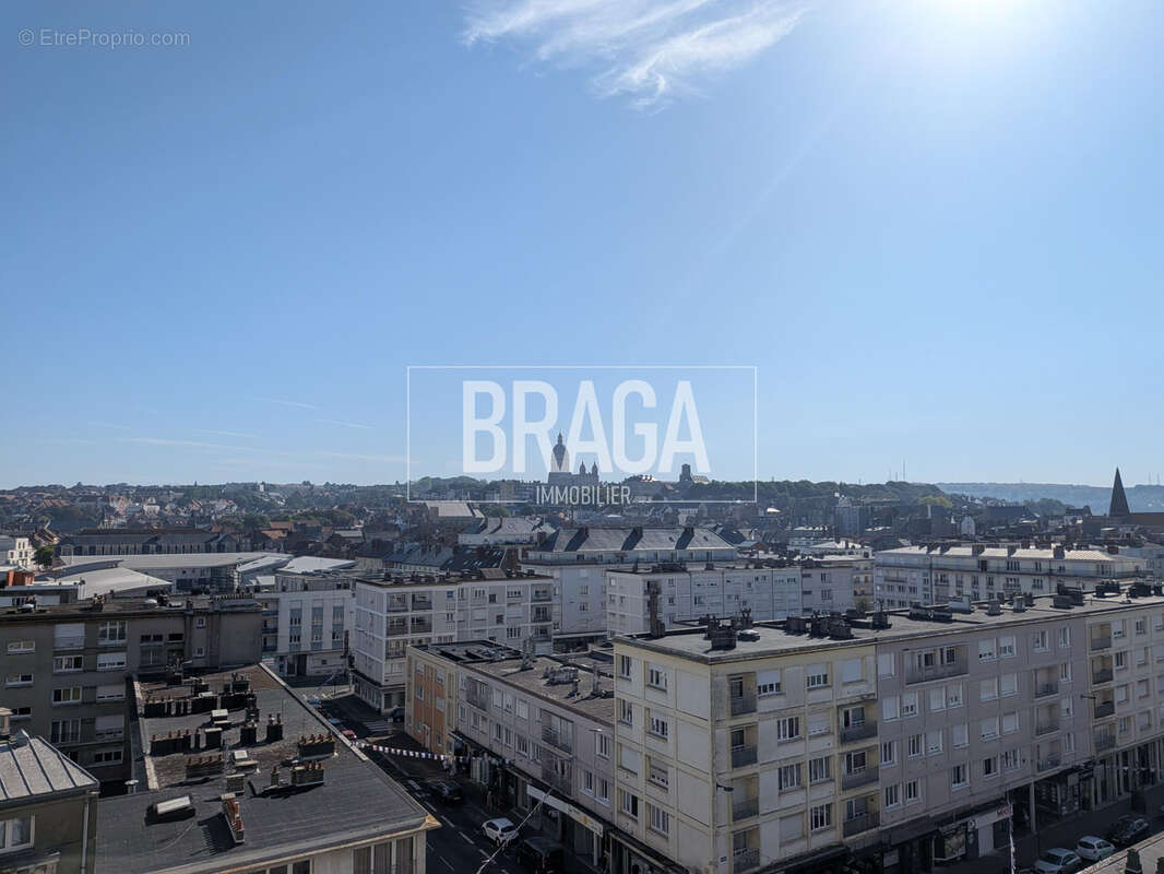 Appartement 90 m2    Vue Port / Mer & Cathédrale - photo 3
