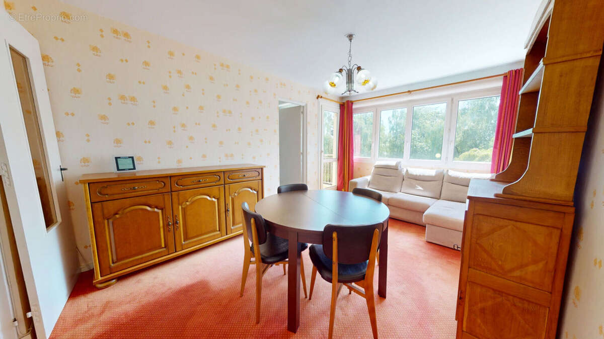 Appartement à HEROUVILLE-SAINT-CLAIR