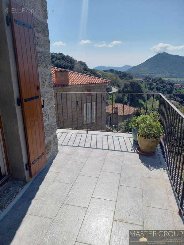 Maison à FOZZANO