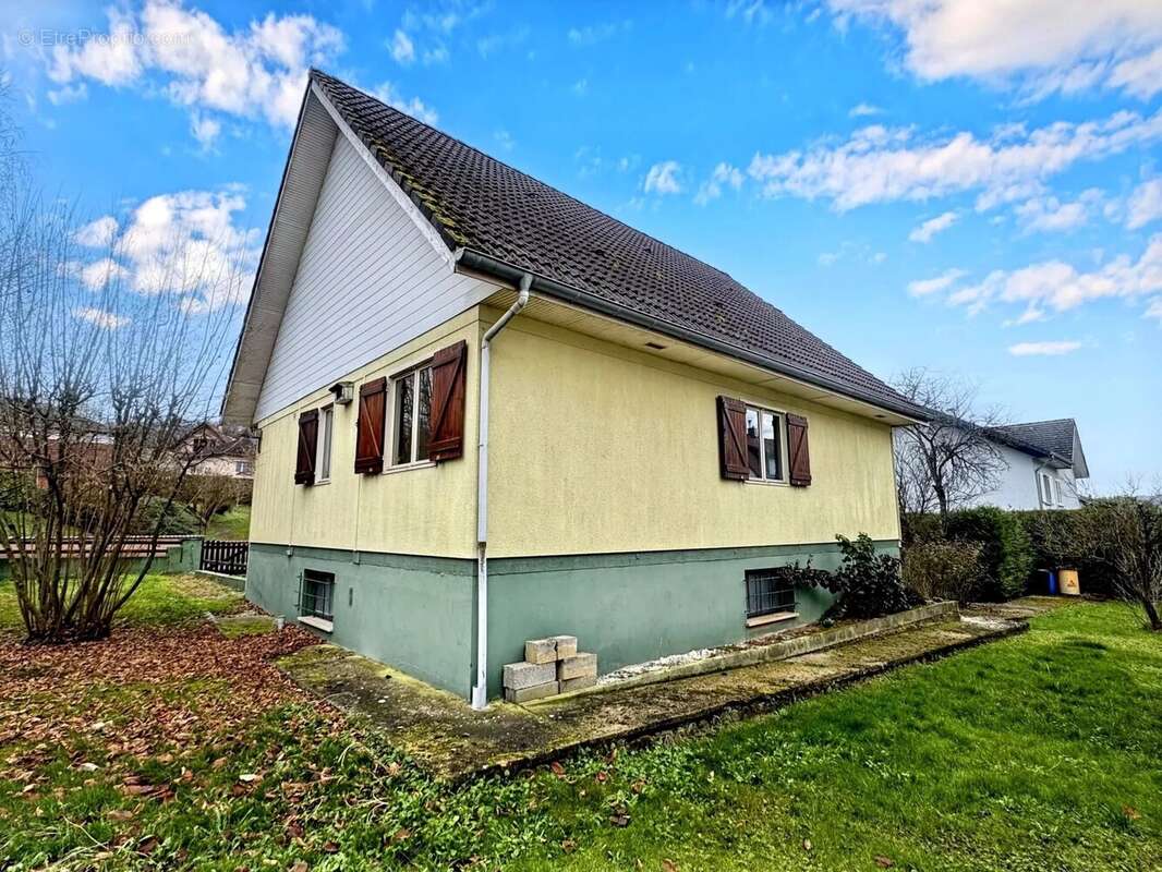 Maison à LUEMSCHWILLER