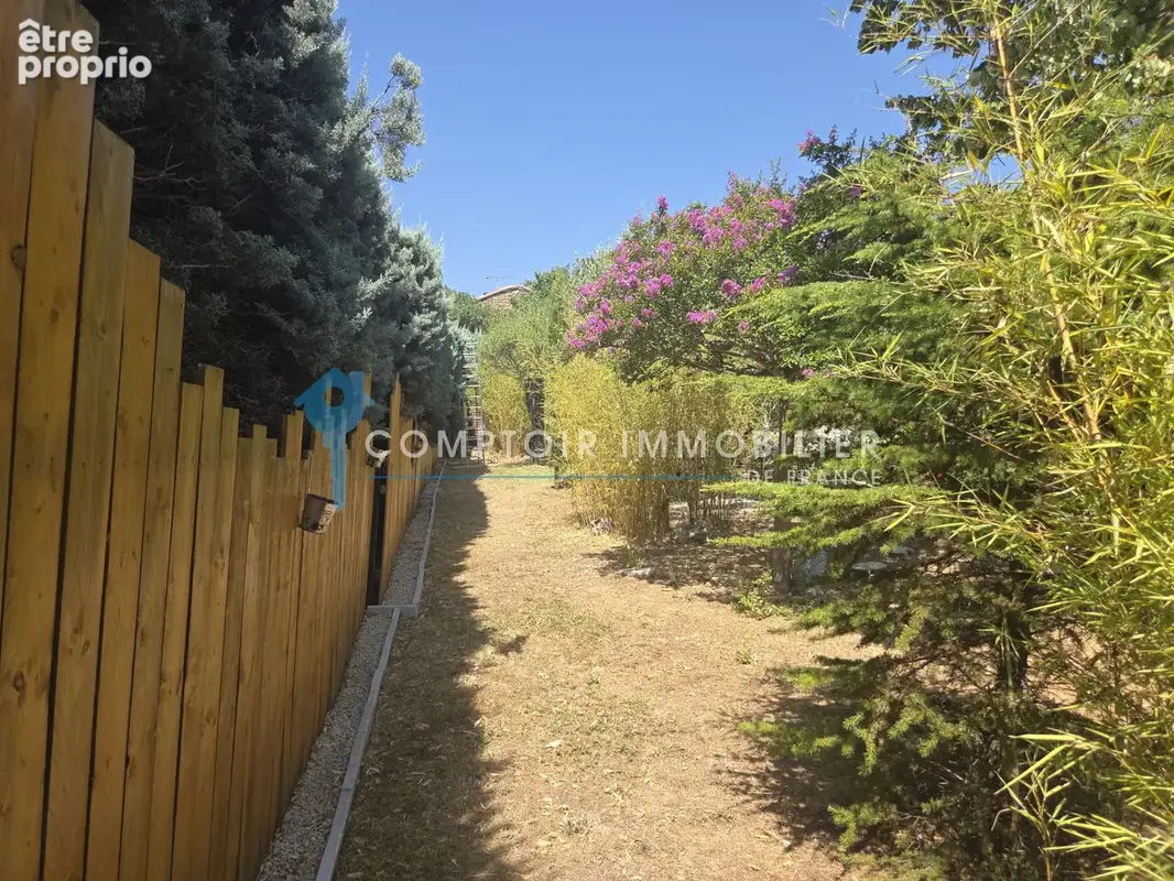 Ensemble immobilier avec maison principale, gîte et chambre d'hôte. - photo 12