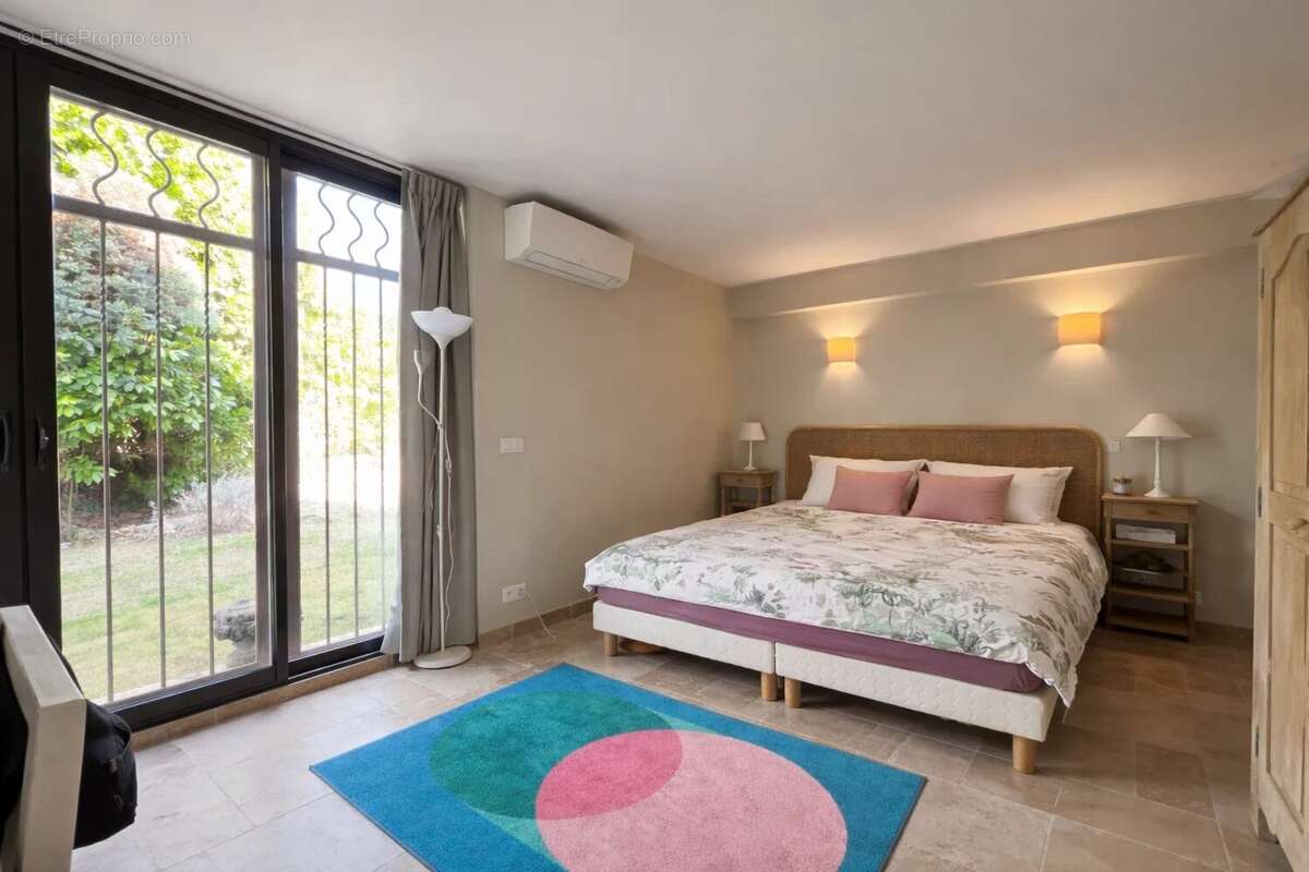 Maison à OPIO