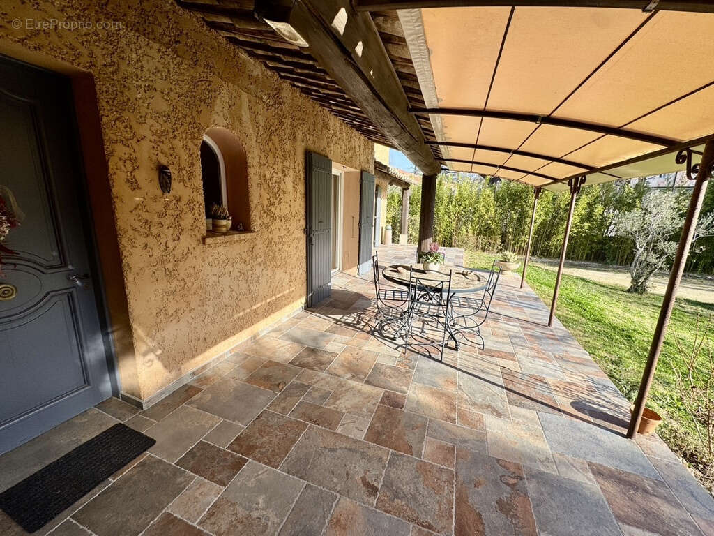 Maison à ORANGE