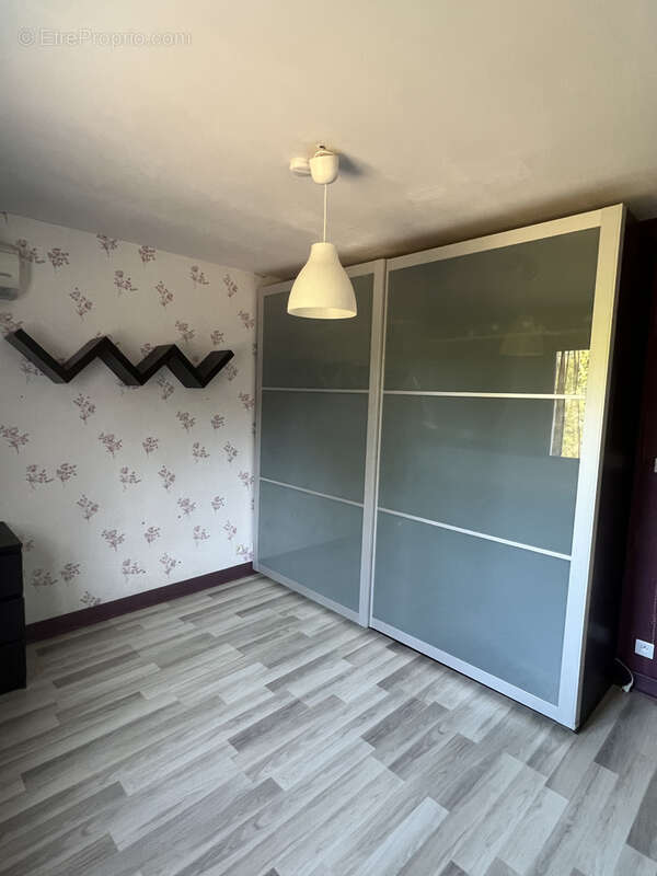 Maison à COULANGES-LES-NEVERS