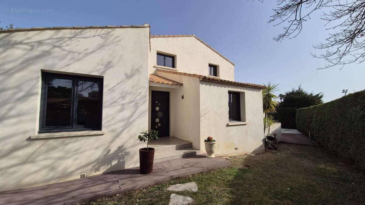 Maison à SAINT-AUNES