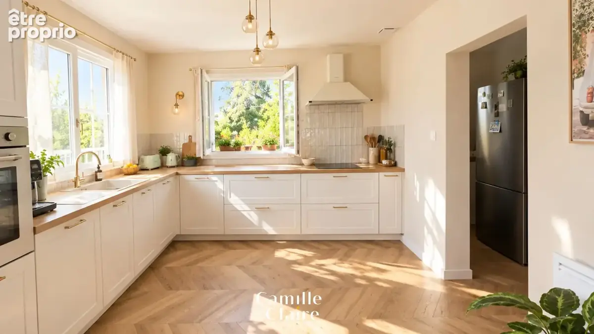 'Mandat unique ' Type 4 haut de villa avec terrasse et jardin en parfait état sur la commune de Gréasque. - photo 3