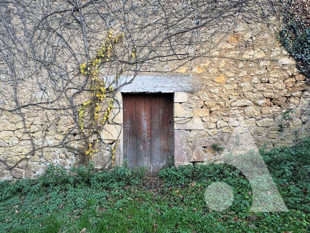 Maison à MILHAC