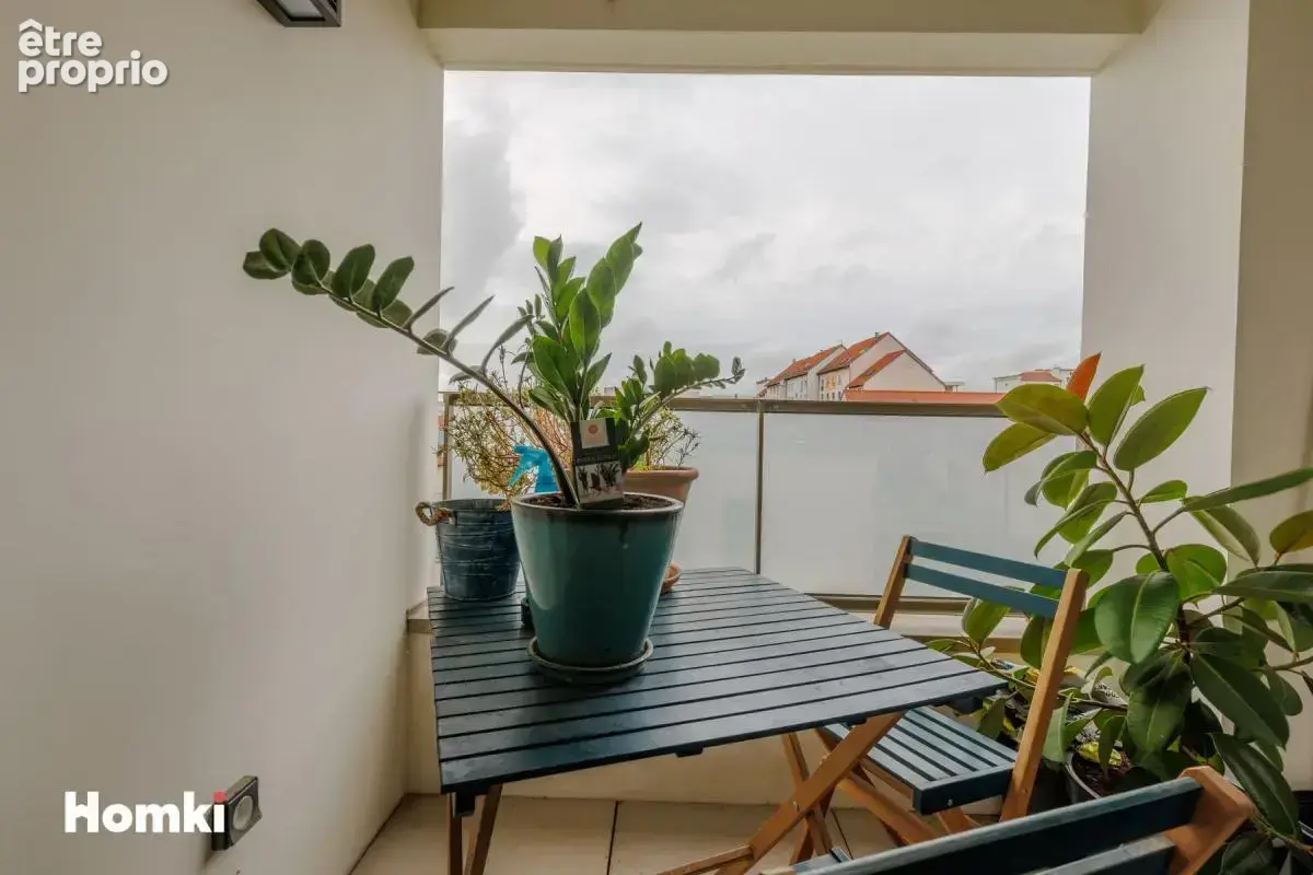 T2 récent 42 m² avec loggia – Lyon 8e  – Idéal 1er achat / investissement - photo 2