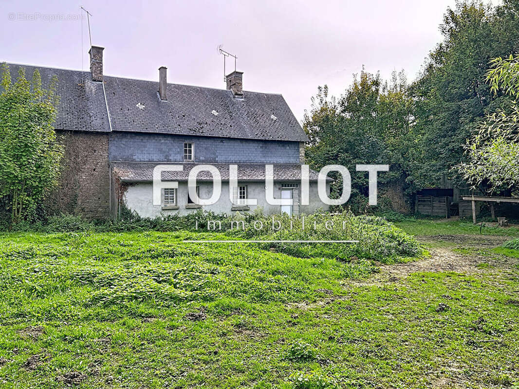 Maison à LA ROCHELLE-NORMANDE