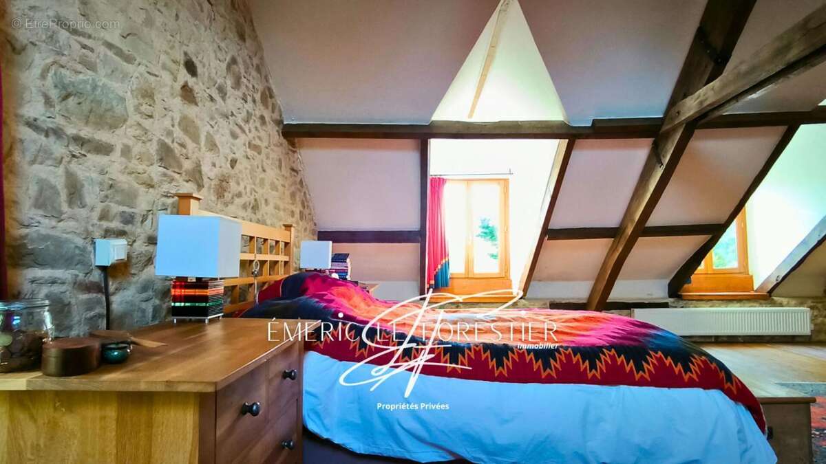 Maison Villepot 6 pièce(s) 320 m2 - photo 8