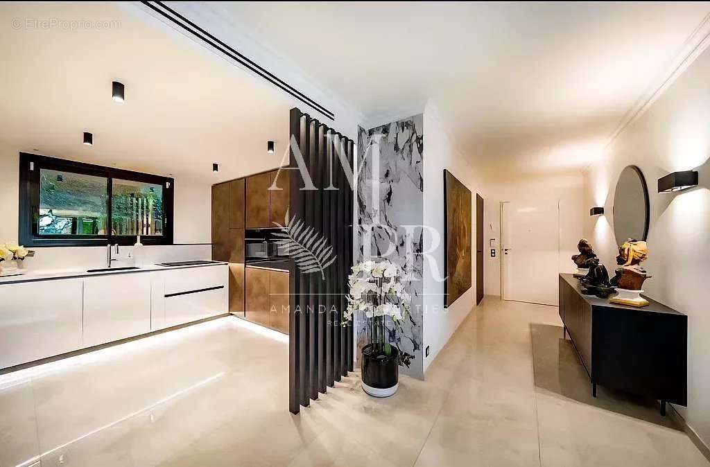 Appartement à LE CANNET