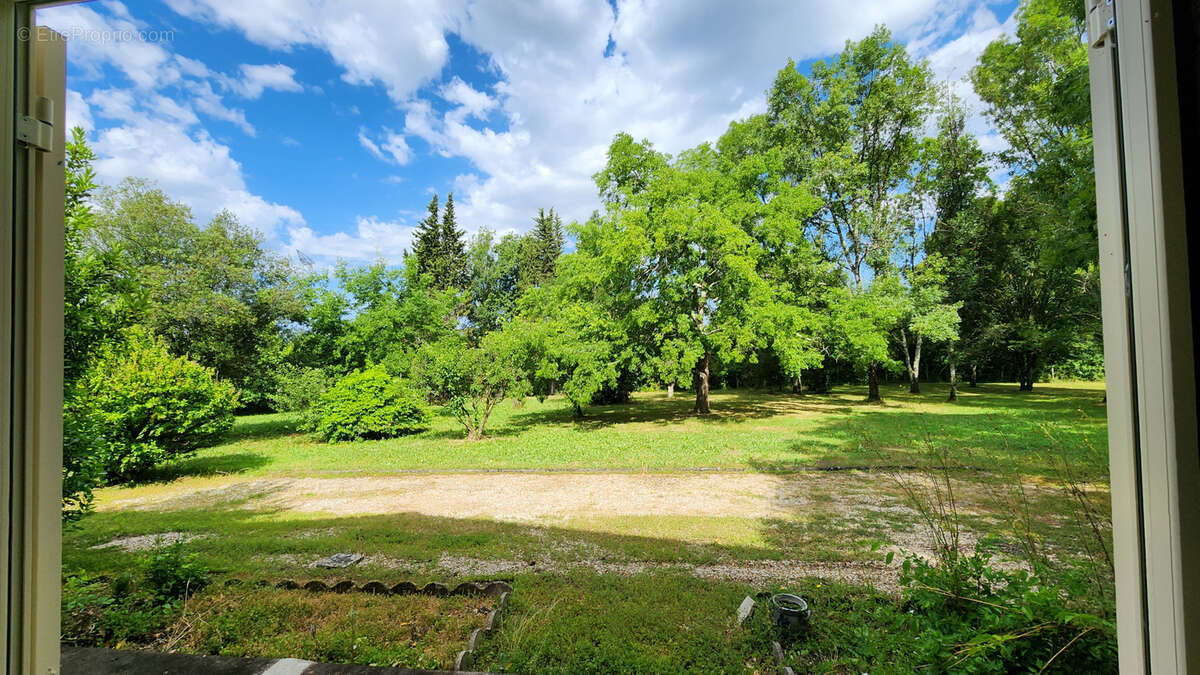 Maison à LA LANDE-DE-FRONSAC