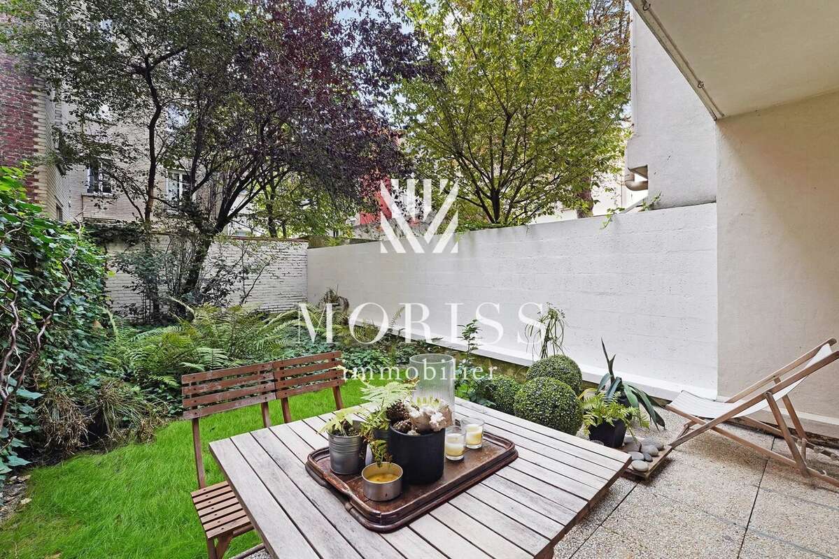 Appartement à COURBEVOIE