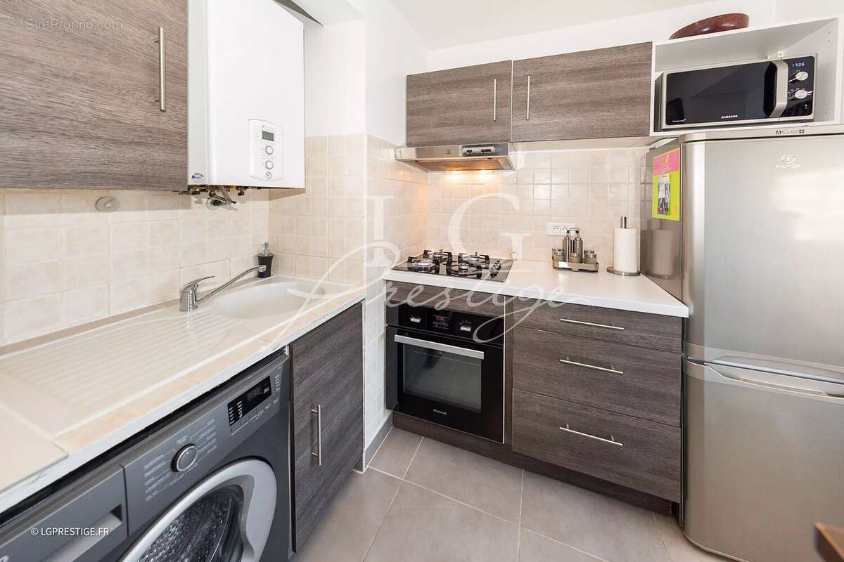 Appartement à MANDELIEU-LA-NAPOULE