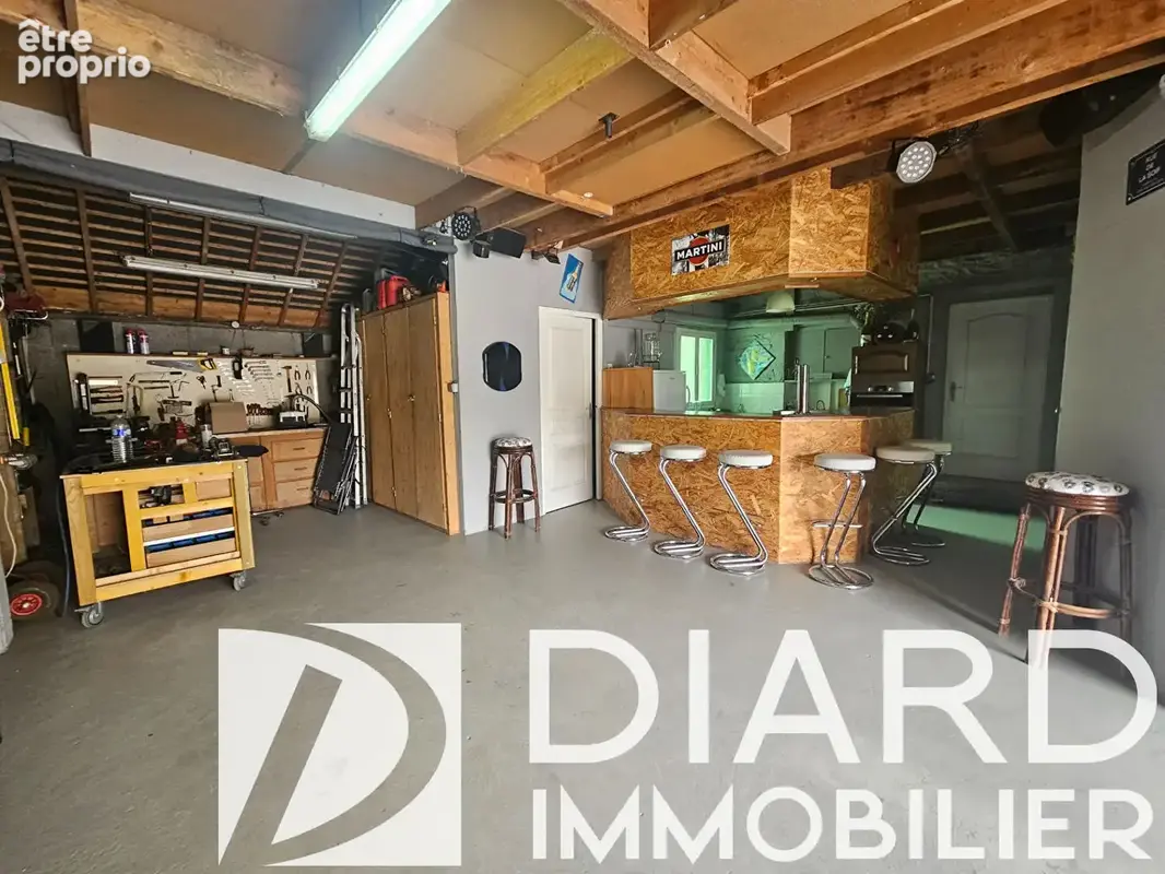 Maison en pierres 6 pièces à vendre à Vitré - Calme et charme de la campagne - photo 8