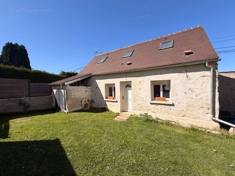 Maison à BREUIL-LE-SEC