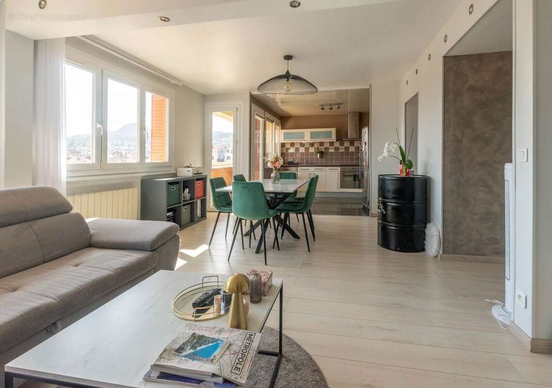 Appartement à CHAMALIERES