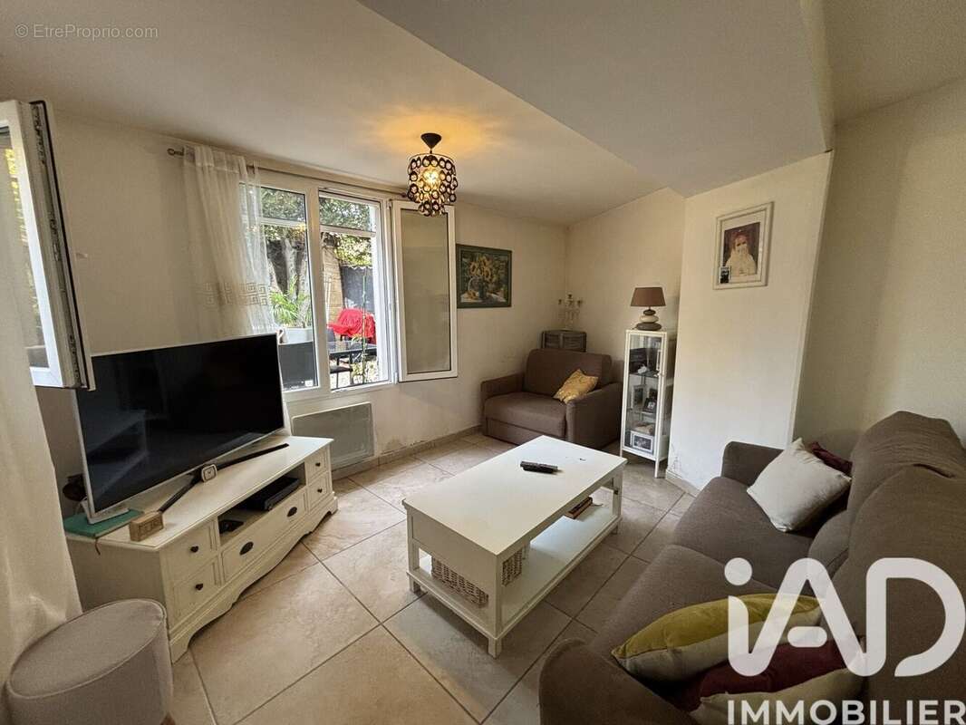 Photo 6 - Maison à PELISSANNE