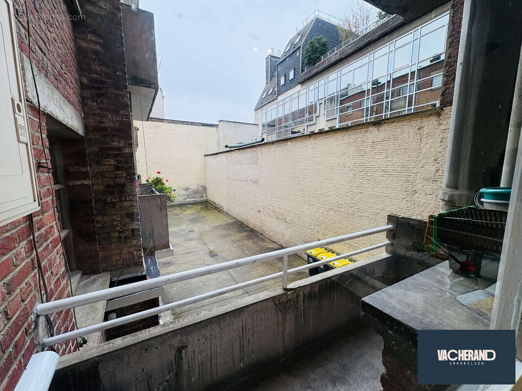 Appartement 70 m² à Lille  - photo 7