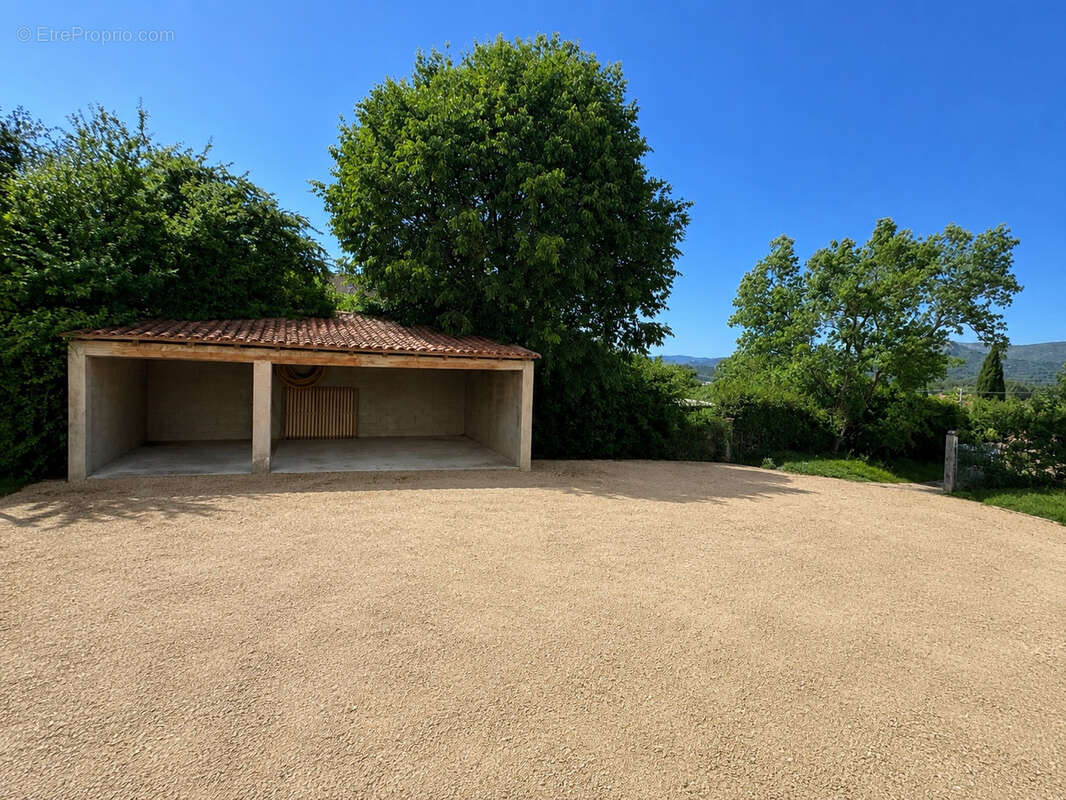 Appartement à AUBAGNE