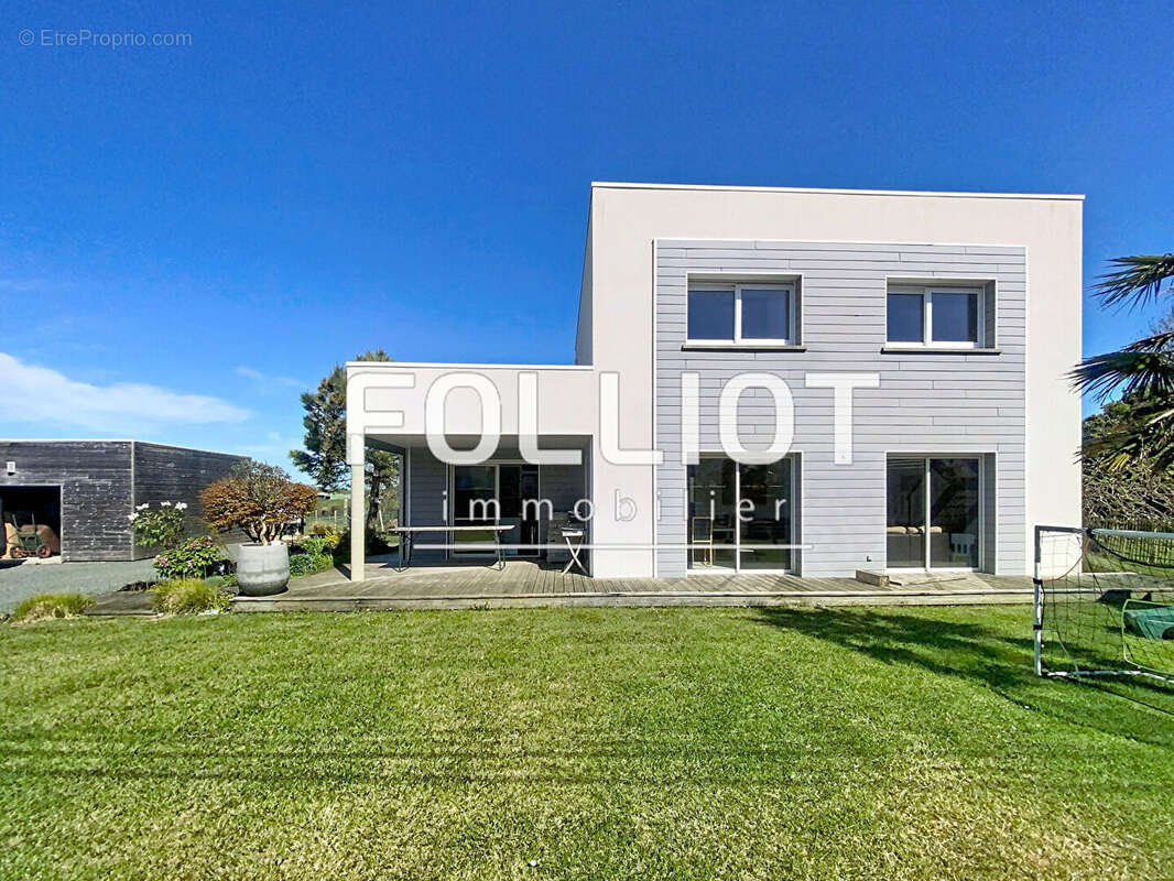 Achat vente tourville sur sienne 50200 - photo 2