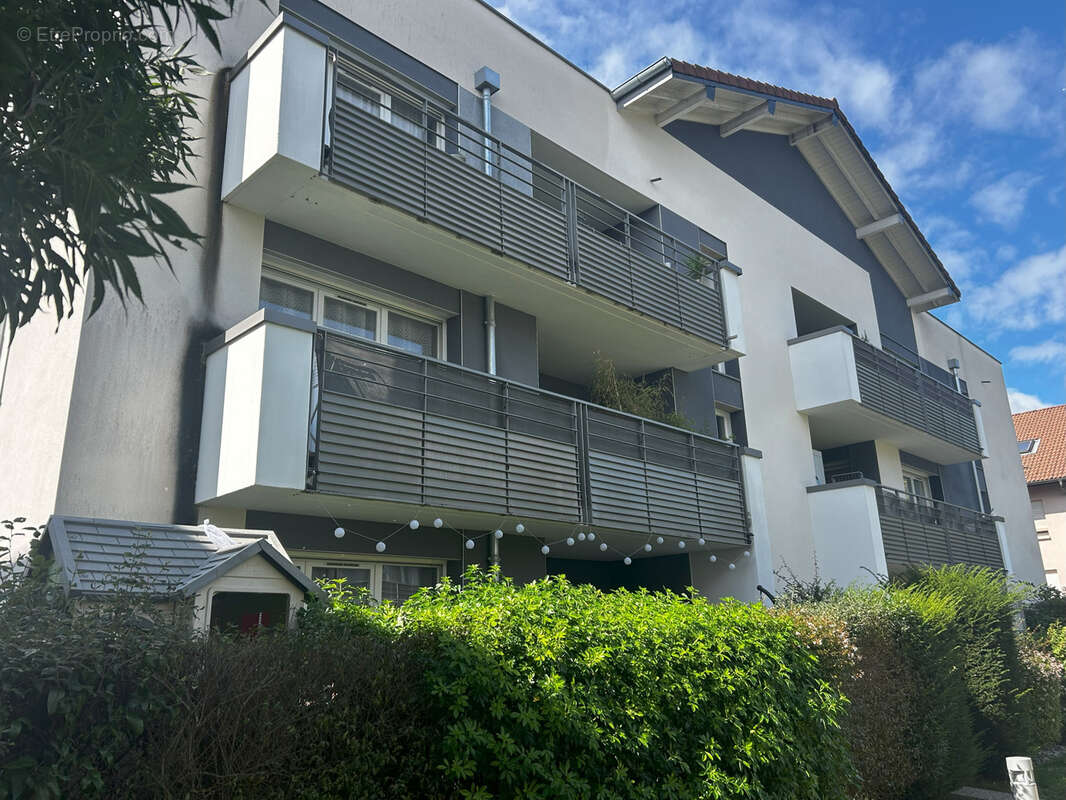 Appartement à REIGNIER