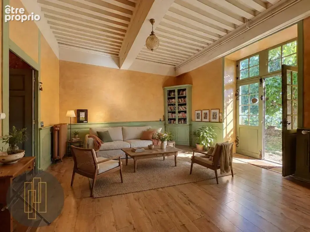 Poleymieux-au-Mont-d'Or – Propriété de caractère sur 1 049 m² terrain - photo 5
